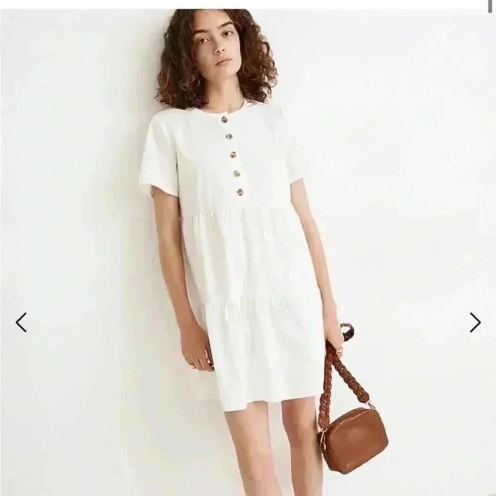 Madewell Button-Front Short-Sleeve Tiered Mini Dress in white lighthouse